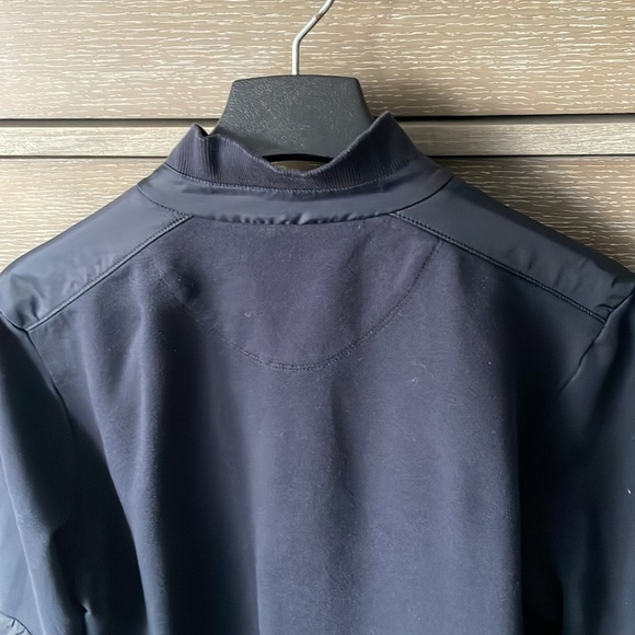 *SOLD*Men’s Hugo boss zip up - Picture 4 of 8